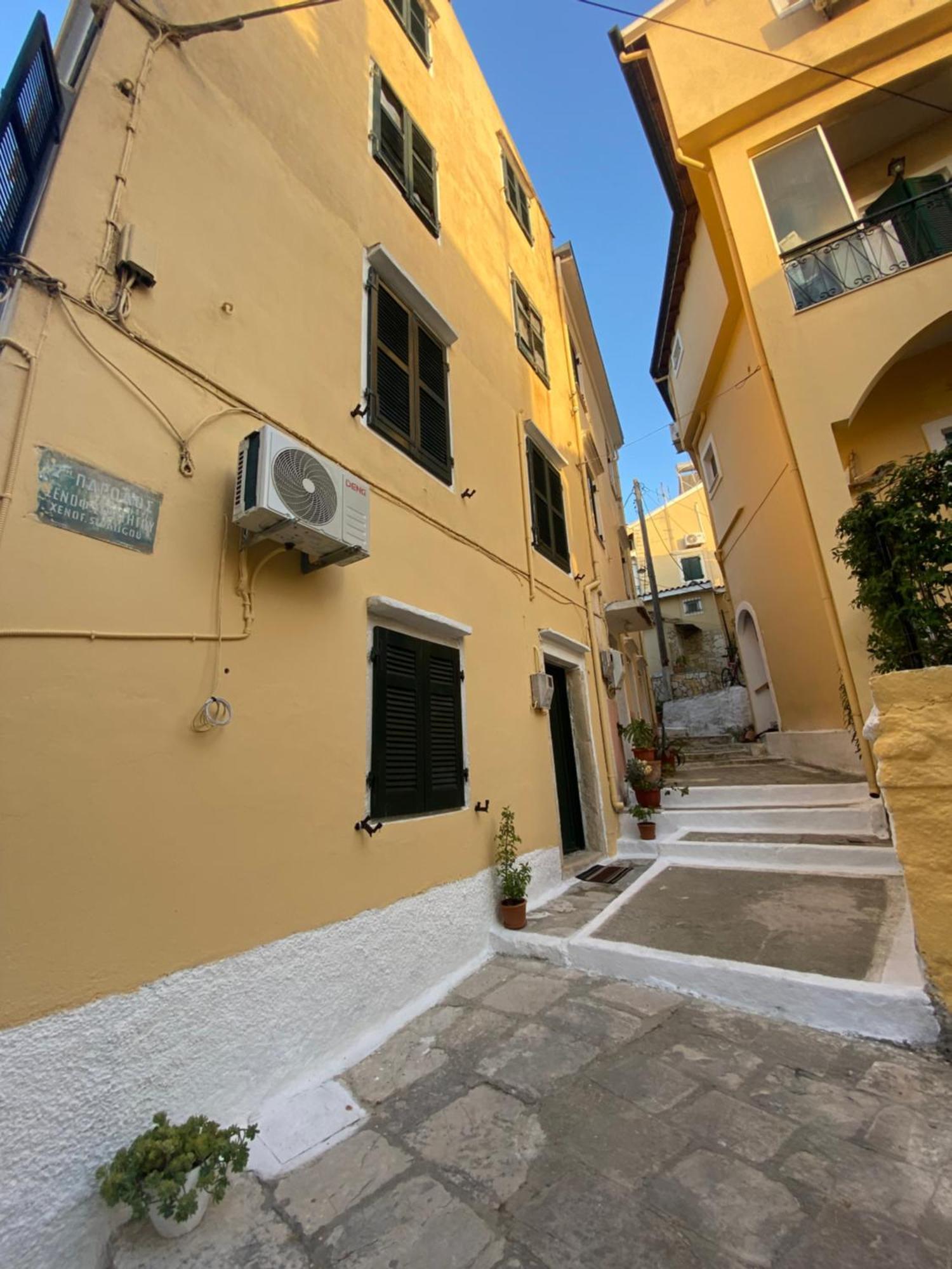 Corfu Port Art Studios Екстериор снимка